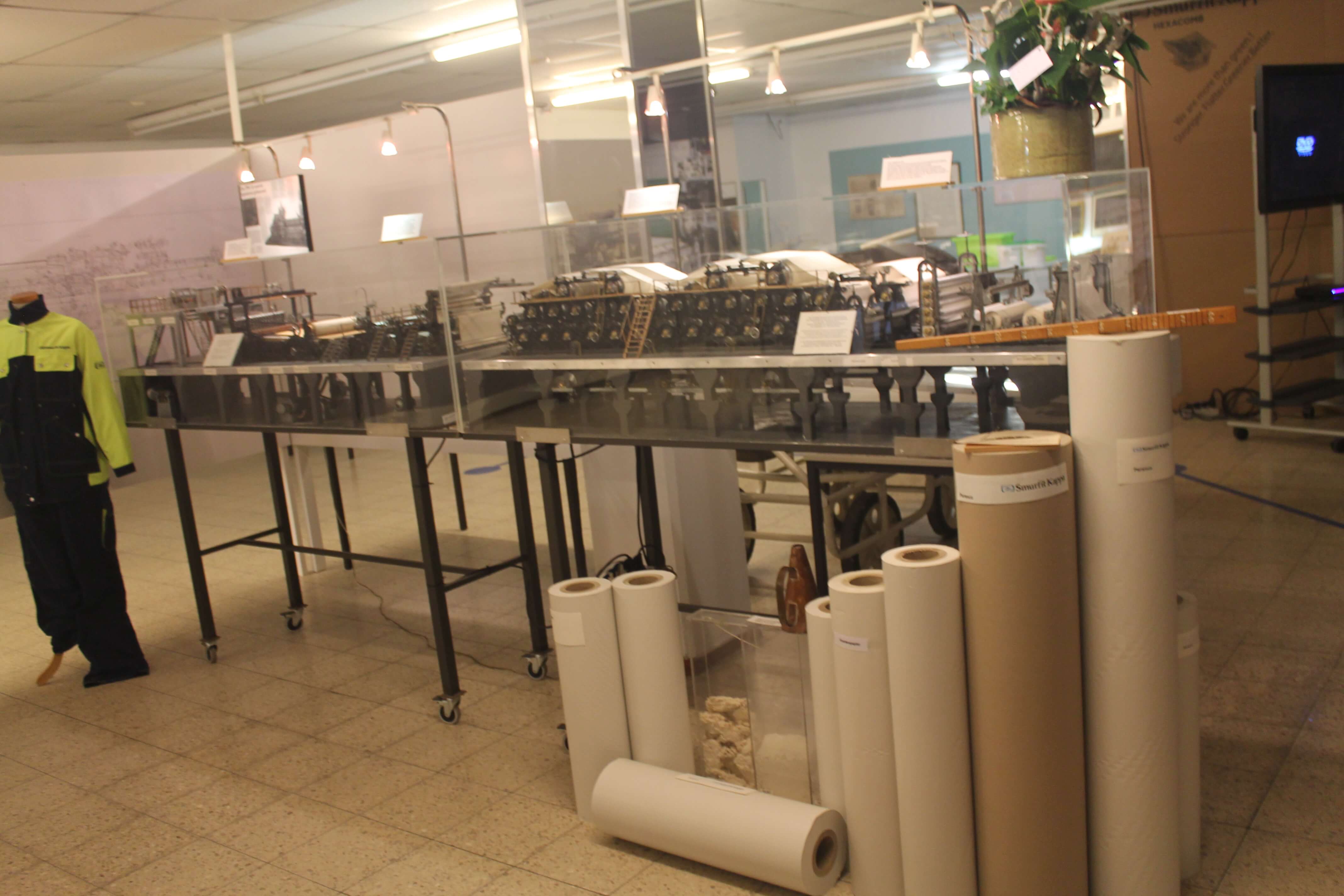 inrichting papiertentoonstelling 3
